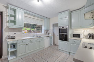 Photo 10- click for photo gallery